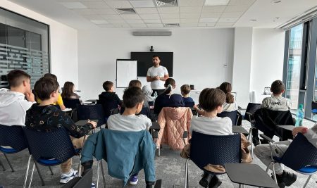 Parteneriatul autentic dintre familie și școală